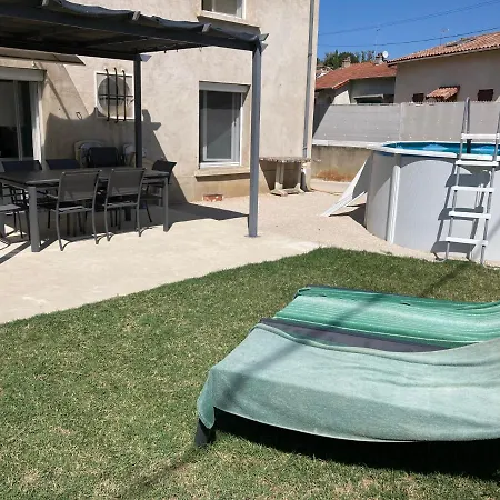 Guest house Chez Val Et Phil 3*